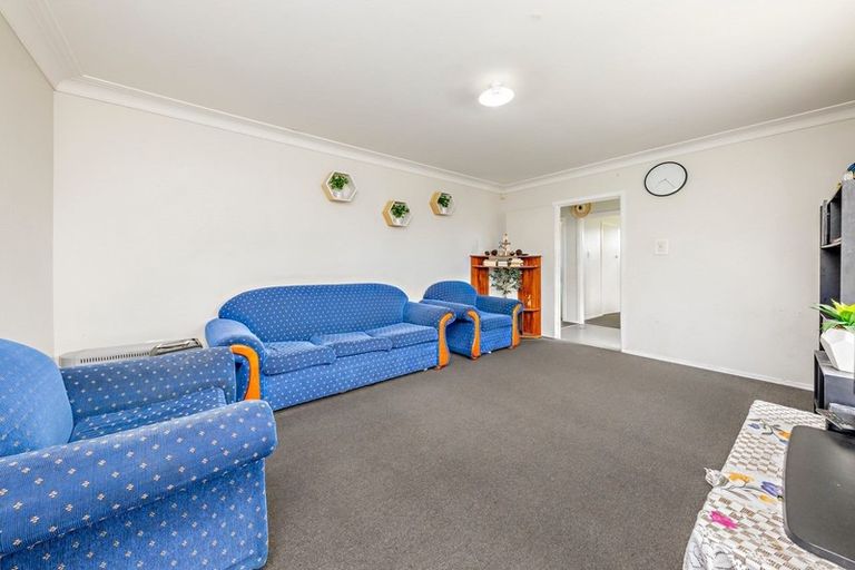 Photo of property in 6 Fisher Crescent, Otara, Auckland, 2023