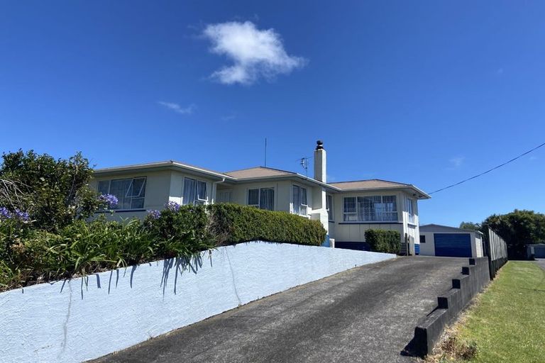 Photo of property in 13 Upjohn Street, Brooklands, New Plymouth, 4310