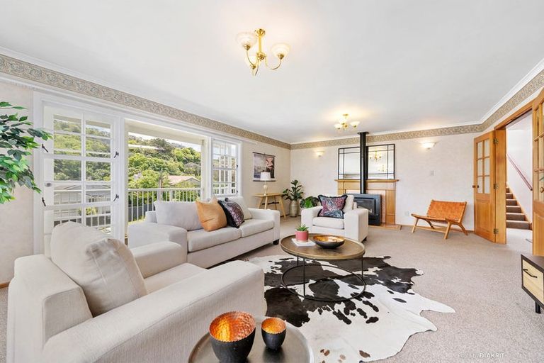 Photo of property in 26 Omar Street, Khandallah, Wellington, 6035