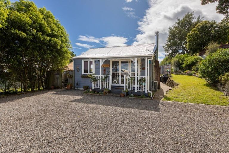 Photo of property in 13 Racecourse Road, Waipukurau, 4200