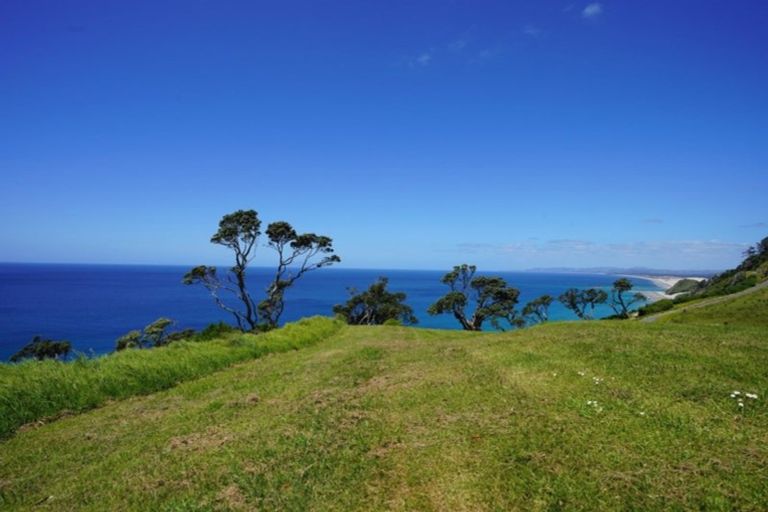 Photo of property in 28 Tuaraki Road, Mangawhai Heads, Mangawhai, 0573