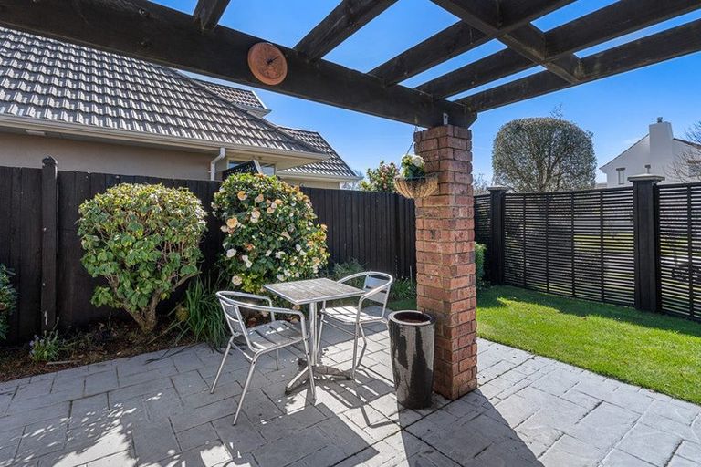 Photo of property in 29 Glencullen Drive, Casebrook, Christchurch, 8051