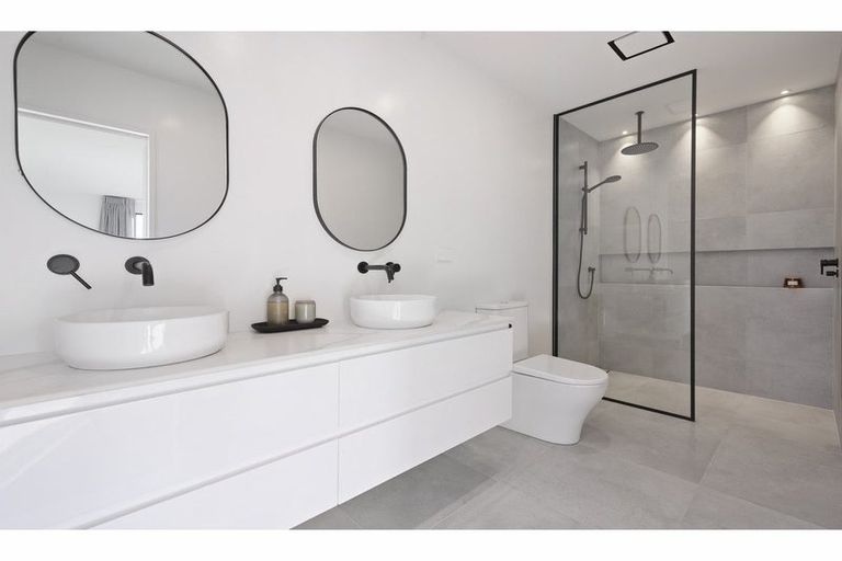 Photo of property in 9 Waipara Road, Pegasus, 7612