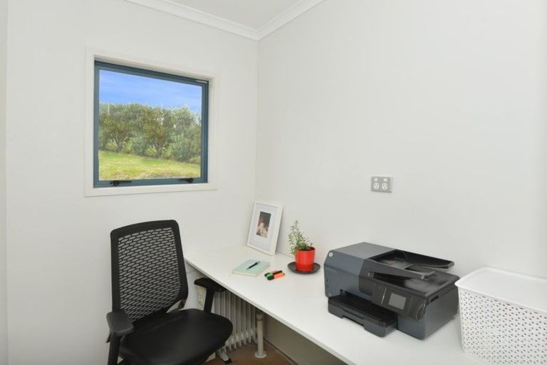 Photo of property in 20b Kiteone Road, Parua Bay, Whangarei, 0174