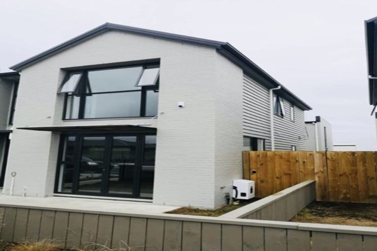 Photo of property in 14b Hollowout Street, Takanini, 2112