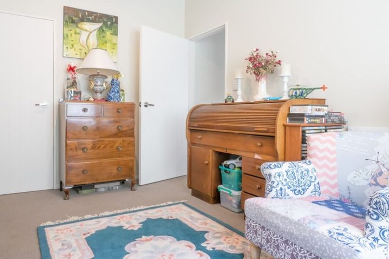 Photo of property in 18 Lithgow Drive, Otamatea, Whanganui, 4500