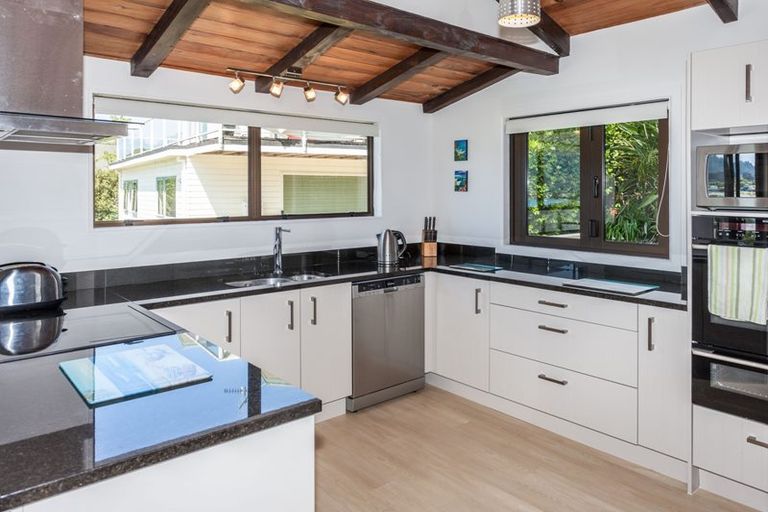 Photo of property in 119 Main Sh25 Road, Tairua, 3508