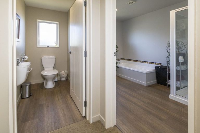 Photo of property in 225 Stone Street, Wanaka, 9305