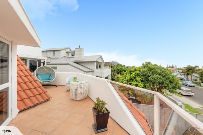 Photo of property in 140a Oceanview Road, Mount Maunganui, 3116