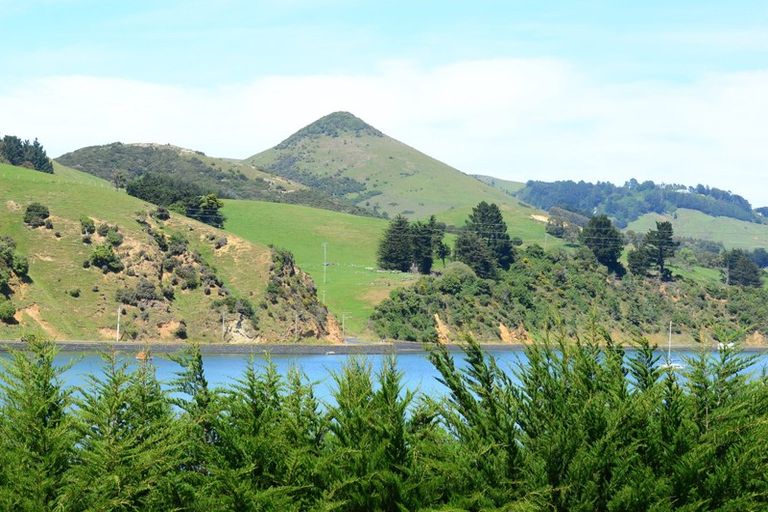 Photo of property in 228 Harington Point Road, Lower Portobello, Dunedin, 9077