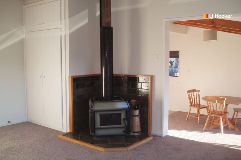 Photo of property in 9 Greenacres Street, Macandrew Bay, Dunedin, 9014