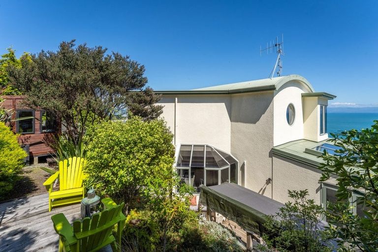 Photo of property in 31 The Cliffs, Britannia Heights, Nelson, 7010