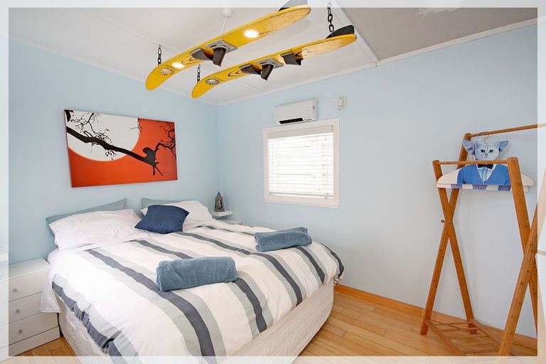 Photo of property in 16 Ocean Beach Street, Foxton Beach, Foxton, 4815