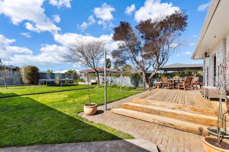 Photo of property in 816 Clive Street, Akina, Hastings, 4122