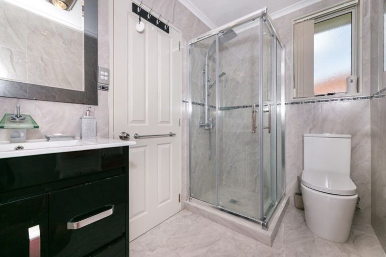 Photo of property in 11 Chayward Place, Mangere, Auckland, 2022