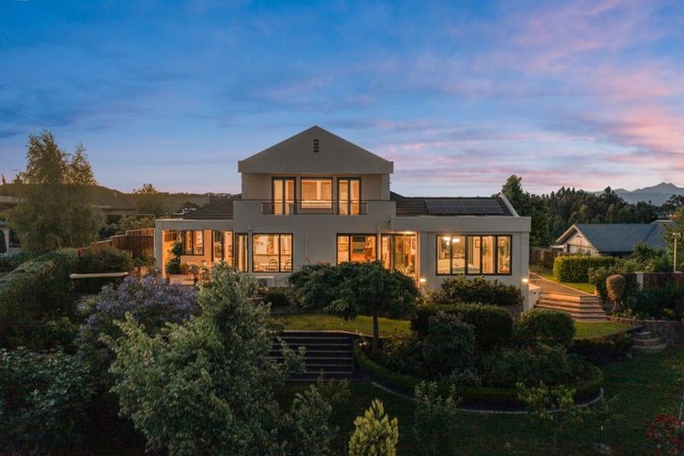 Photo of property in 10 Ridgetop Rise, Fairhall, Blenheim, 7272