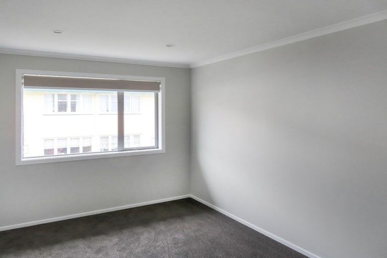 Photo of property in 1 John Reynolds Square, Hutt Central, Lower Hutt, 5010