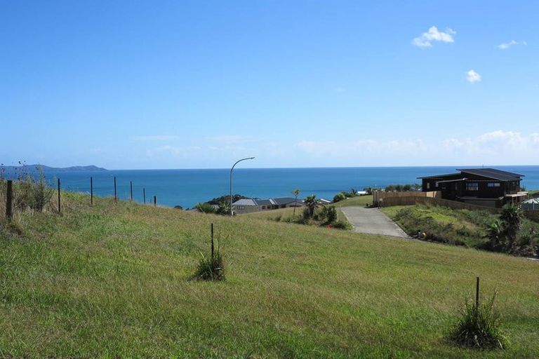 Photo of property in 11b Eagles Way, Cable Bay, 0420