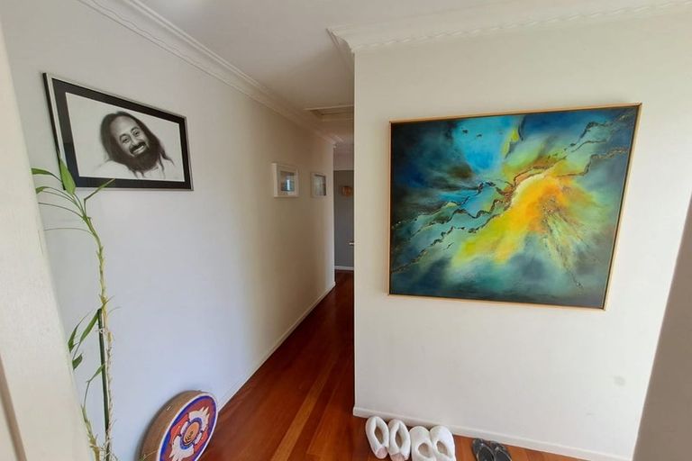 Photo of property in 57 Tiroroa Avenue, Te Atatu South, Auckland, 0610