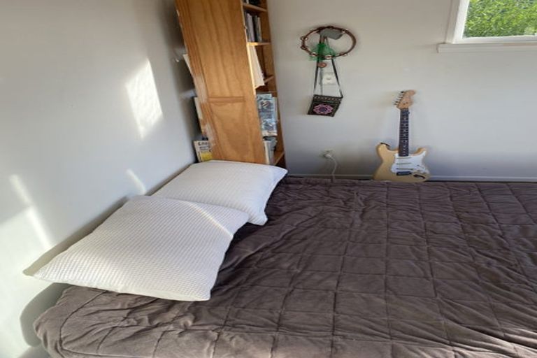 Photo of property in 1/20 Aotearoa Terrace, Murrays Bay, Auckland, 0630