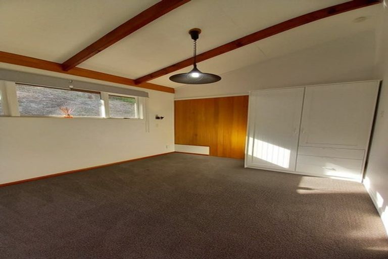 Photo of property in 89 Black Rock Road, Newlands, Wellington, 6037