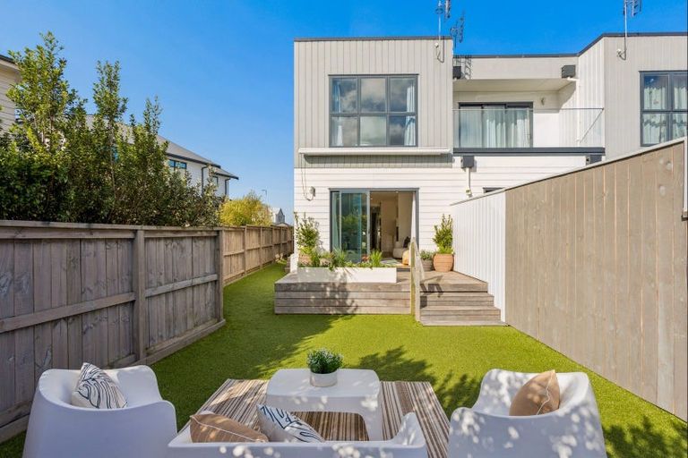 Photo of property in 3 Walter Merton Road, Hobsonville, Auckland, 0616