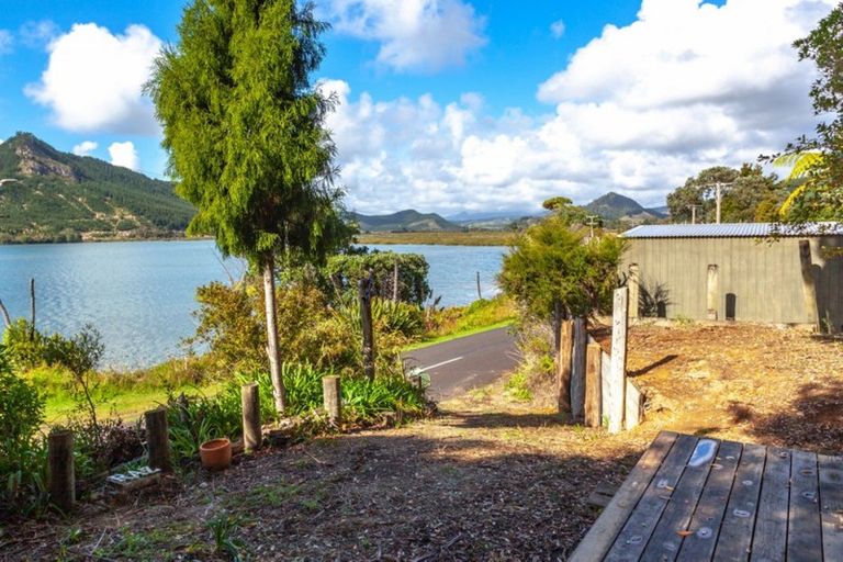 Photo of property in 237 Opoutere Road, Opoutere, Whangamata, 3691