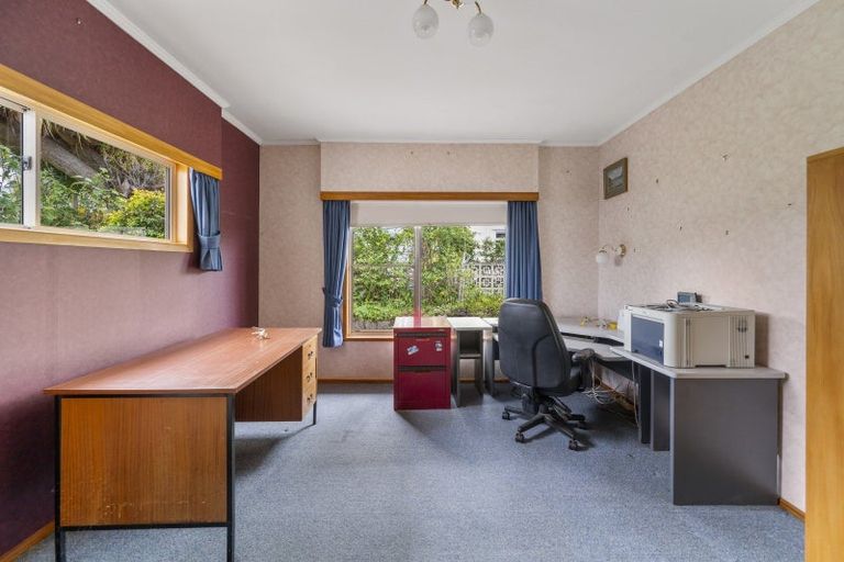 Photo of property in 10 Randall Place, Hospital Hill, Napier, 4110