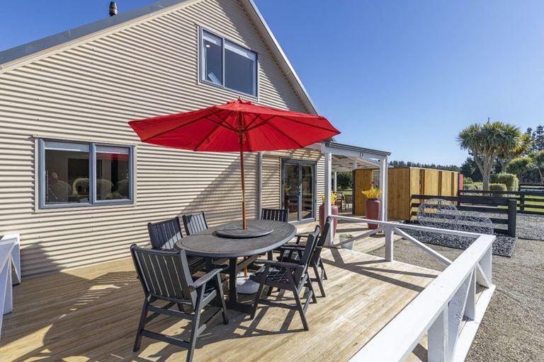 Photo of property in 3036 South Eyre Road, Oxford, Rangiora, 7476