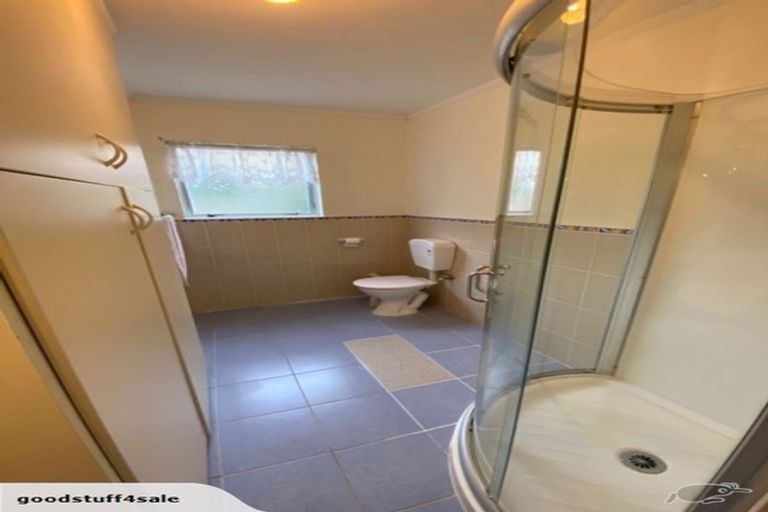 Photo of property in 6/38 Edmonton Road, Henderson, Auckland, 0612