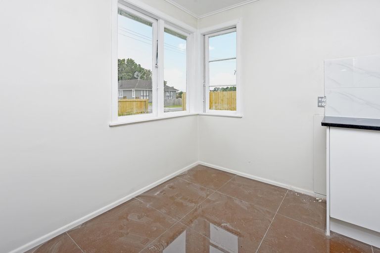 Photo of property in 3 Luke Place, Otara, Auckland, 2023