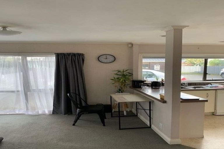 Photo of property in 112b Edinburgh Street, Pukekohe, 2120
