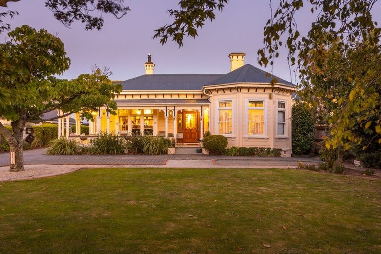 Photo of property in California House, 29 Collingwood Street, The Wood, Nelson, 7010