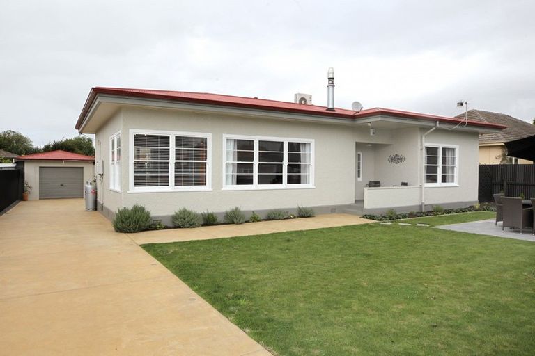 Photo of property in 214 Saint Leonards Avenue, Saint Leonards, Hastings, 4120