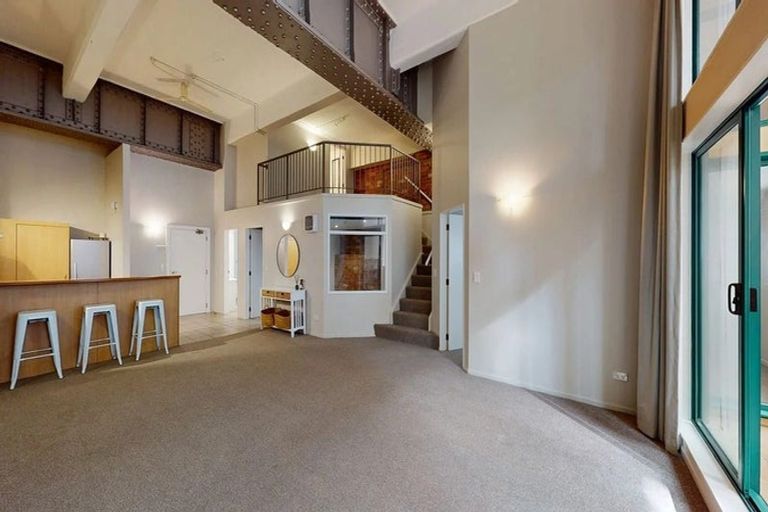 Photo of property in Vicino Apartments, 17/33 Taranaki Street, Te Aro, Wellington, 6011