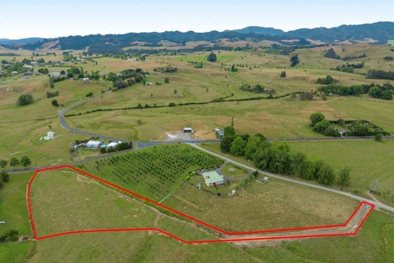 Photo of property in 24 Miller Road, Mangatangi, 2471