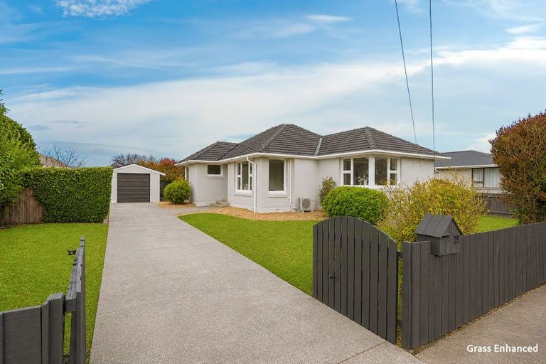Photo of property in 38 Vardon Crescent, Shirley, Christchurch, 8061