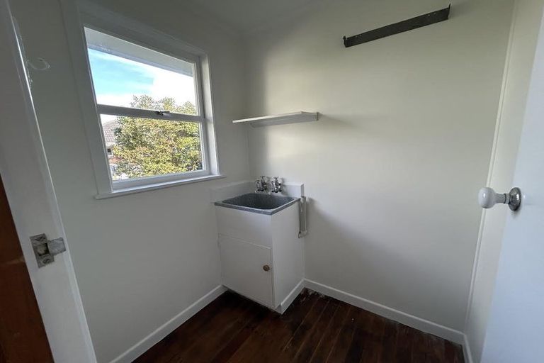 Photo of property in 10 Wood Avenue, Howick, Auckland, 2014
