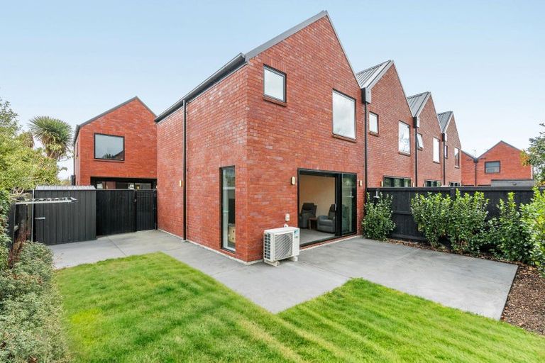 Photo of property in 9/66 Innes Road, St Albans, Christchurch, 8052