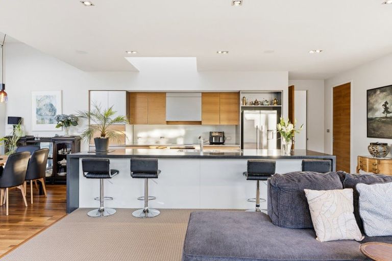 Photo of property in 3 Sunninghurst Drive, Fairfield, Dunedin, 9018