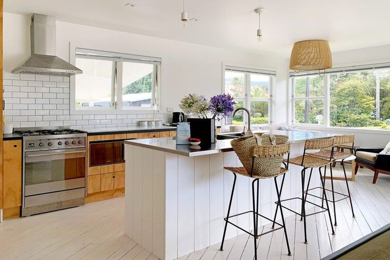 Photo of property in 7 Harbour View Road, Point Wells, Warkworth, 0986