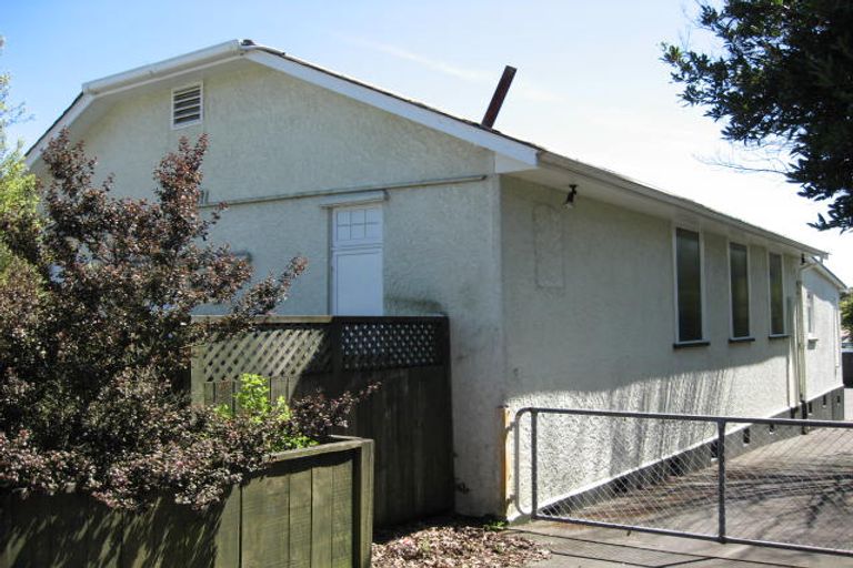 Photo of property in 11 Van Diemen Street, Nelson South, Nelson, 7010
