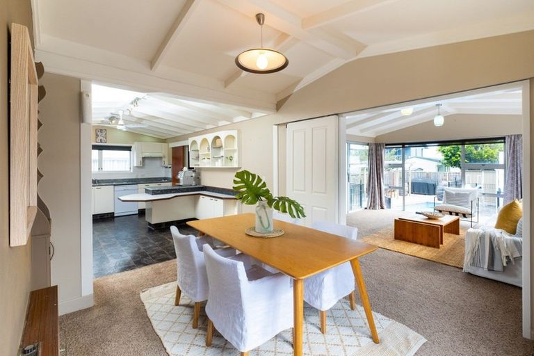 Photo of property in 118 Charles Street, Westshore, Napier, 4110