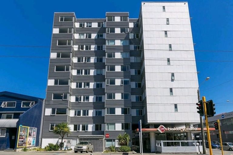 Photo of property in Cube Apartments, 7i/242 Taranaki Street, Mount Cook, Wellington, 6011