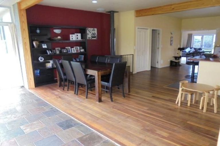 Photo of property in 4 Jervois Road, Jervoistown, Napier, 4112