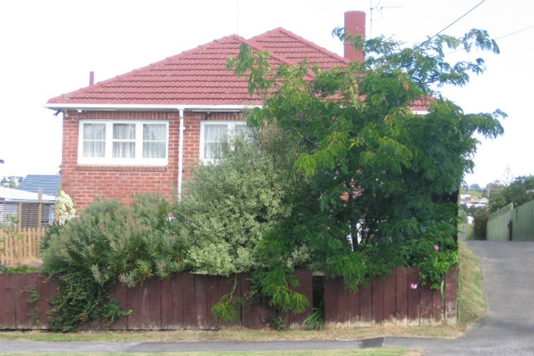 Photo of property in 1/54 Arawa Street, New Lynn, Auckland, 0600