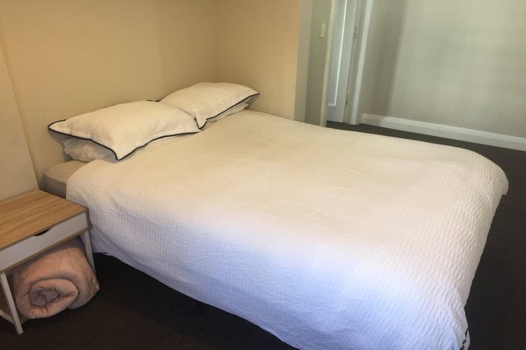 Photo of property in 17 Portland Crescent, Thorndon, Wellington, 6011