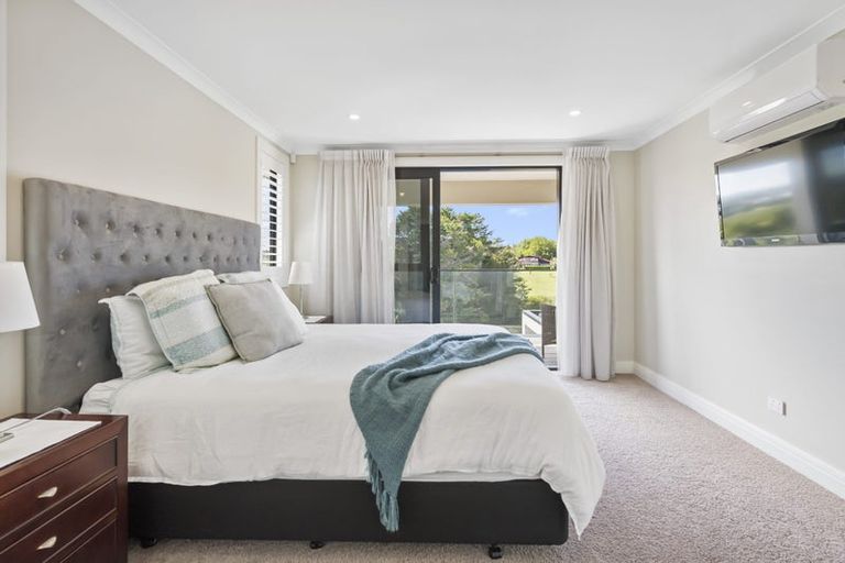 Photo of property in 14 Ringi Lane, Orewa, 0931