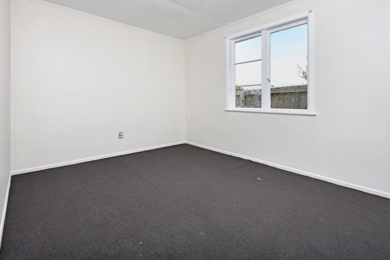 Photo of property in 3 Luke Place, Otara, Auckland, 2023