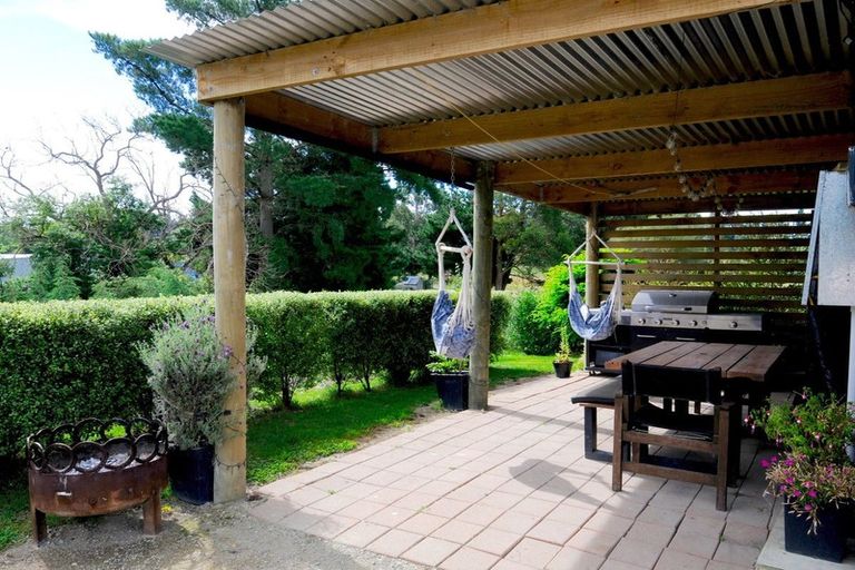 Photo of property in 310 Mill Road, Waimate, 7978